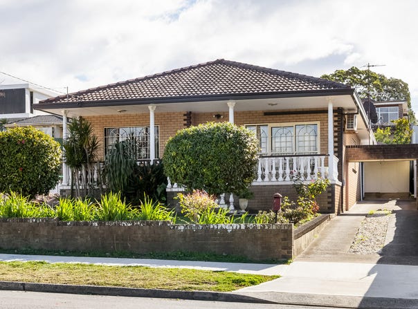 17 Gueudecourt Avenue, Earlwood, NSW 2206