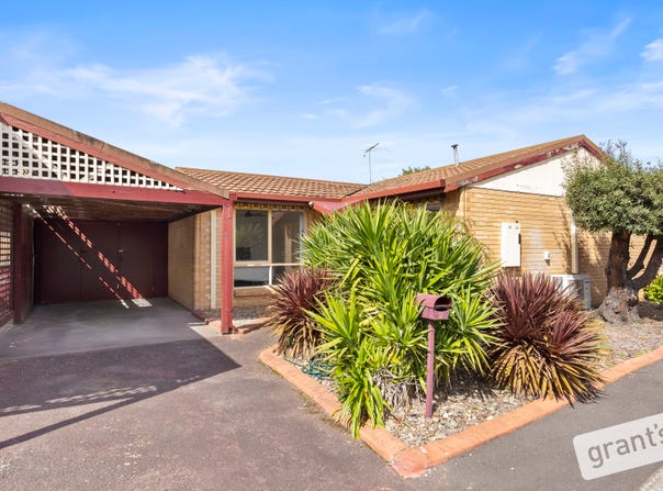 2 Warren Close, Narre Warren, Vic 3805