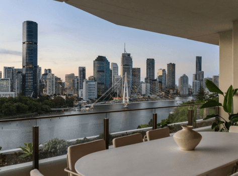 1402/8 River Terrace, Kangaroo Point, Qld 4169