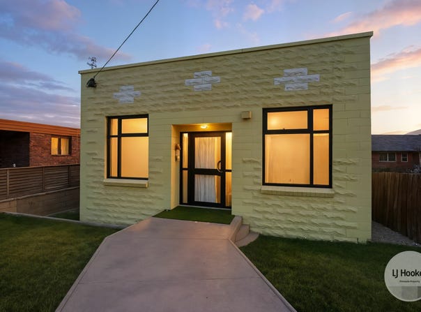167 East Derwent Highway, Lindisfarne, Tas 7015