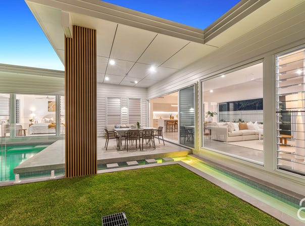 7 Parari Street, Warana, Qld 4575