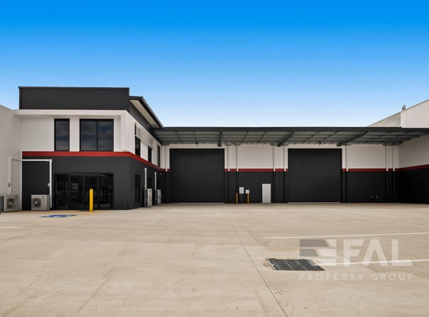 8 Jobs Circuit, Yarrabilba, Qld 4207