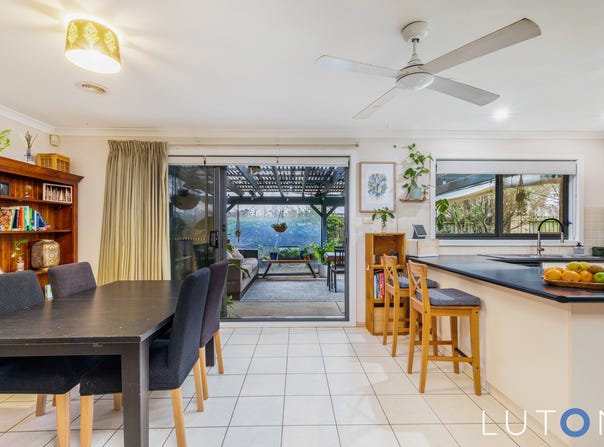 6/16 Fairlight Street, Dunlop, ACT 2615