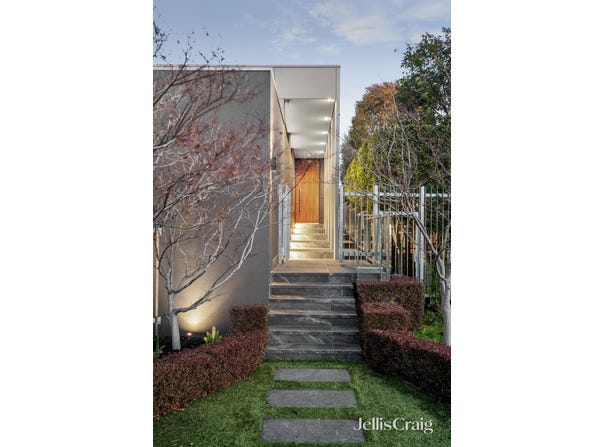 17 Whitelaw Court, Eaglemont, Vic 3084