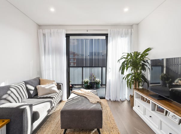 702/17 Loftus Street, Wollongong, NSW 2500