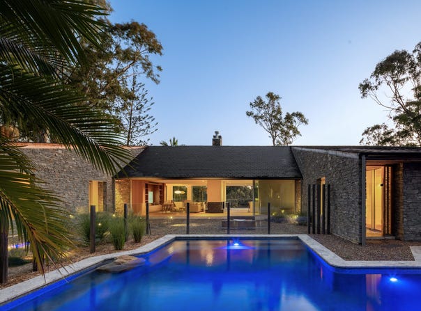 19 Bellara Street, Ashmore, Qld 4214