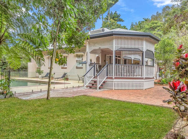 207-215 Bruce Highway, Edmonton, Qld 4869