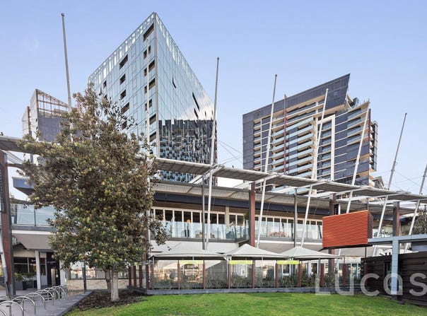 82 Newquay Promenade, Docklands, Vic 3008