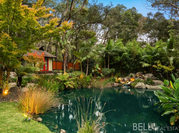 14 Mountain Crescent, Montrose, Vic 3765