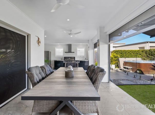 94 Seaside Drive, Banksia Beach, Qld 4507