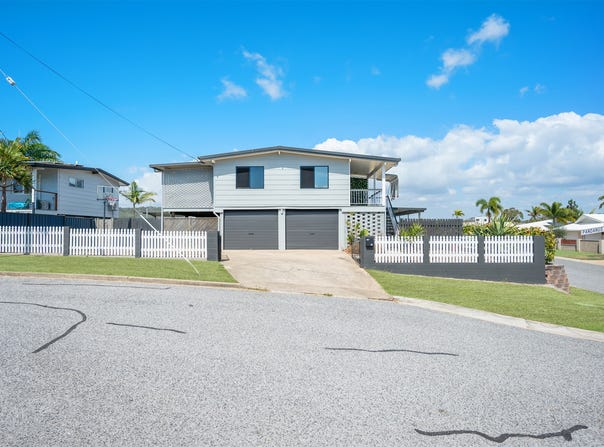 10 Pandanus Avenue, Kin Kora, Qld 4680