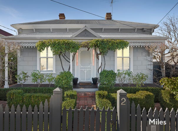 2 Kelvin Grove, Thornbury, Vic 3071