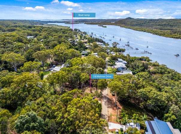 118 Wahine Drive, Russell Island, Qld 4184
