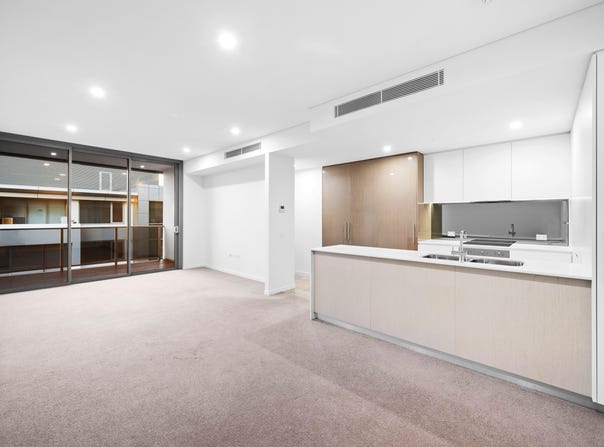 411/8 Moreau Parade, East Perth, WA 6004