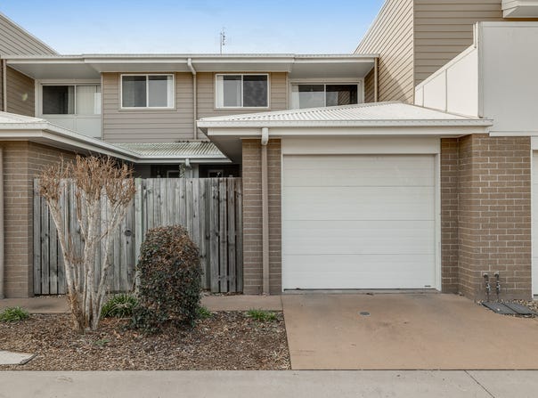 16/227 Nelson Street, Kearneys Spring, Qld 4350