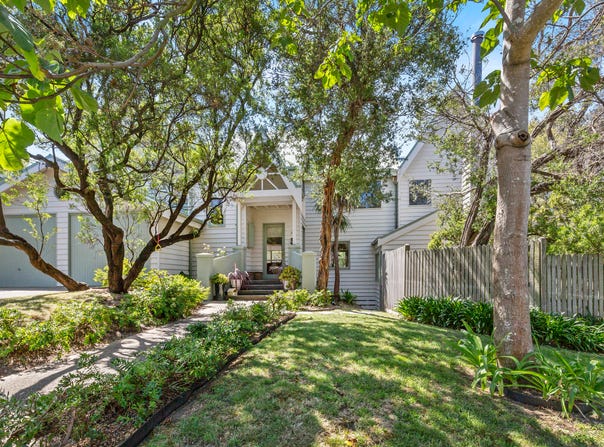 34 Adelaide Street, Blairgowrie, Vic 3942