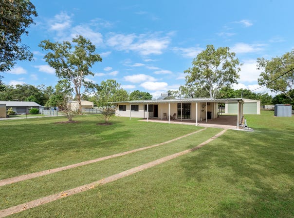 11 Heferen Crescent, Black River, Qld 4818