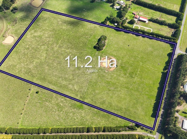 15 McGregor Road, Gisborne, Vic 3437