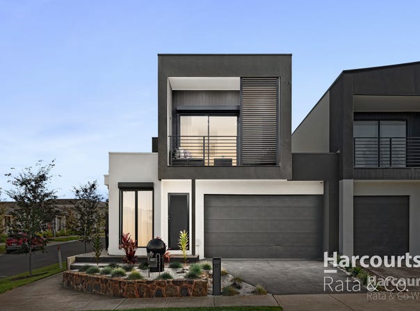 11 Pigato Crescent, Deanside, Vic 3336