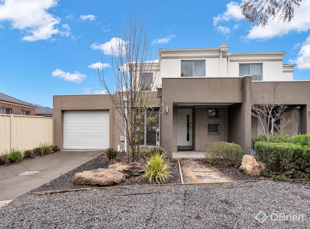 2/13 Fishburn Grove, Harkness, Vic 3337