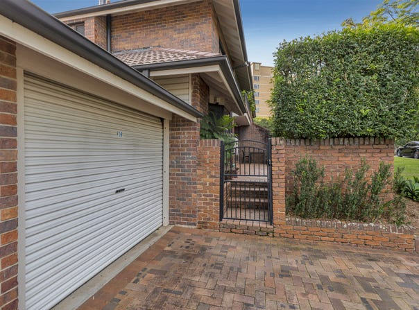 19/26 Carr Street, St Lucia, Qld 4067