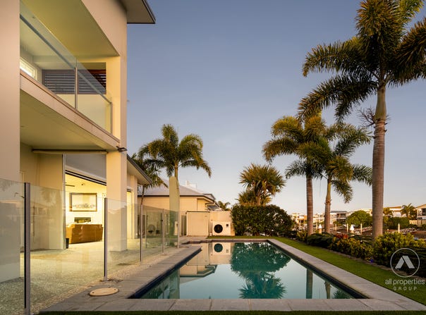 13 Marina Parade, Jacobs Well, Qld 4208