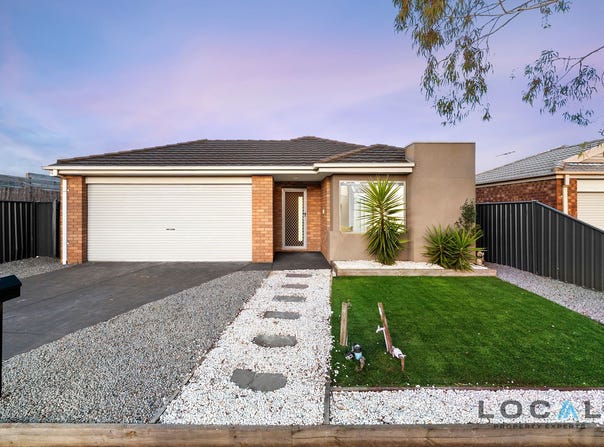30 Arrowhead Street, Manor Lakes, Vic 3024