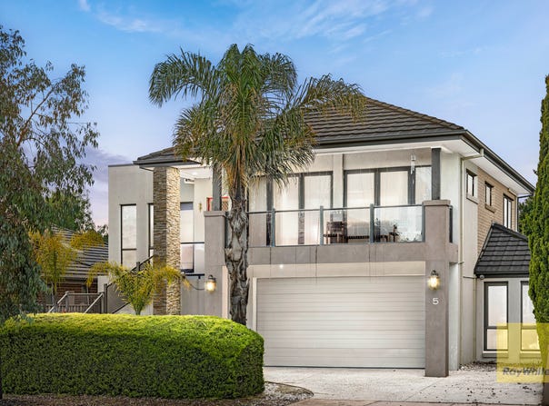 5 Middle Park Drive, Sanctuary Lakes, Vic 3030