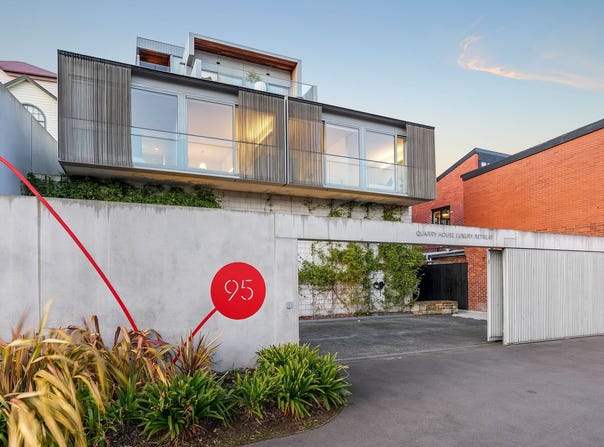 1 & 3, 95 Brooker Avenue, Glebe, Tas 7000