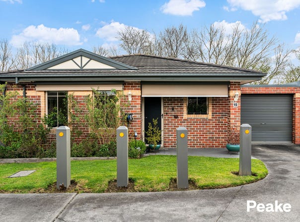 15/21-25 Parkhill Drive, Berwick, Vic 3806