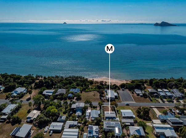81 Gloucester Avenue, Hideaway Bay, Qld 4800