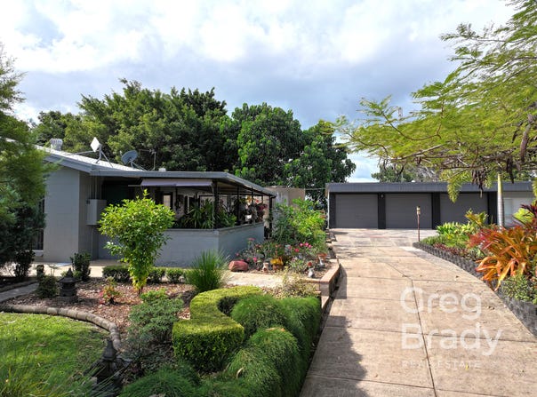 27 Grieshaber Drive, Sarina, Qld 4737