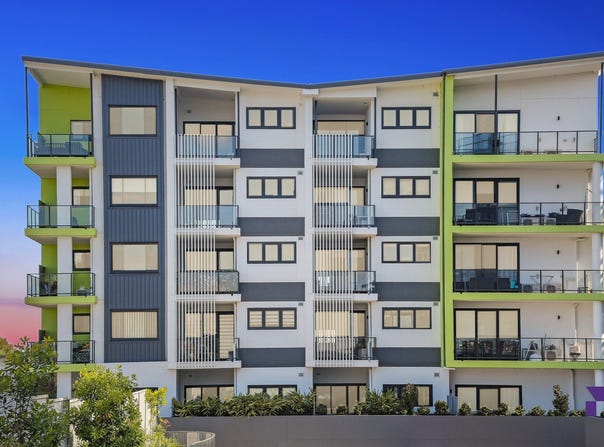 215/114 Northcote Road, Greenacre, NSW 2190