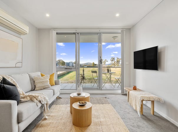 82/10 Hinder Street, Gungahlin, ACT 2912