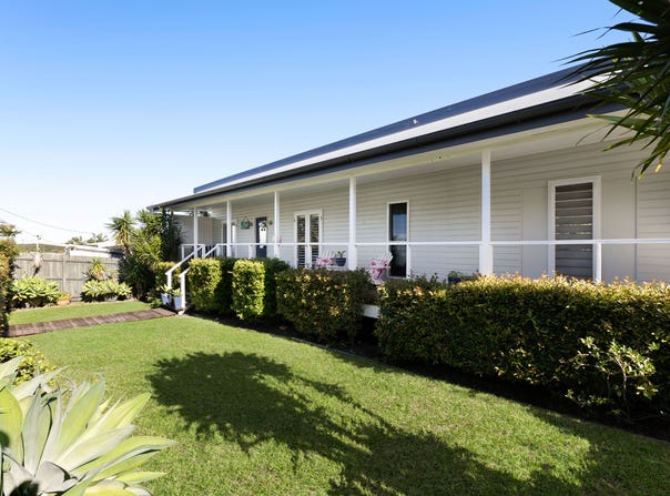 14 Bauhinia Drive, Mooloolaba, Qld 4557