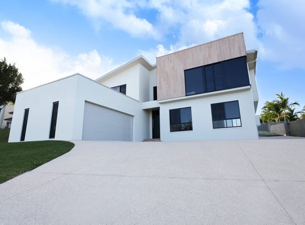 51 Douglas Crescent, Rural View, Qld 4740