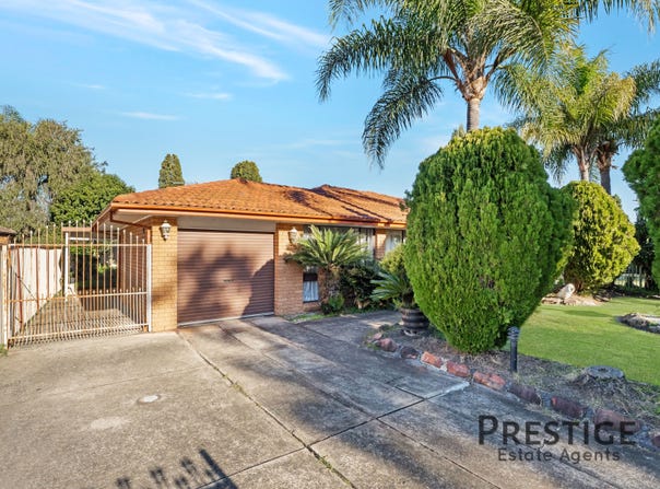 33 Whitlam Avenue, Edensor Park, NSW 2176