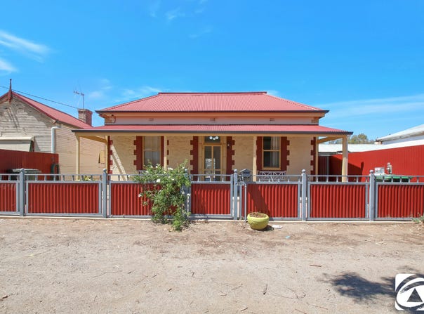 211 Rowe Street, Broken Hill, NSW 2880