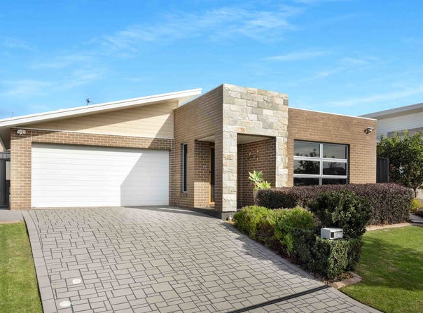43 Seymour Drive, Flinders, NSW 2529