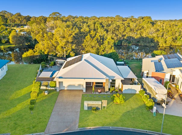 24 Harrison Circuit, Urangan, Qld 4655