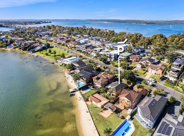 87 Holt Road, Taren Point, NSW 2229