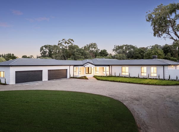 4 Laffan Close, Wallan, Vic 3756