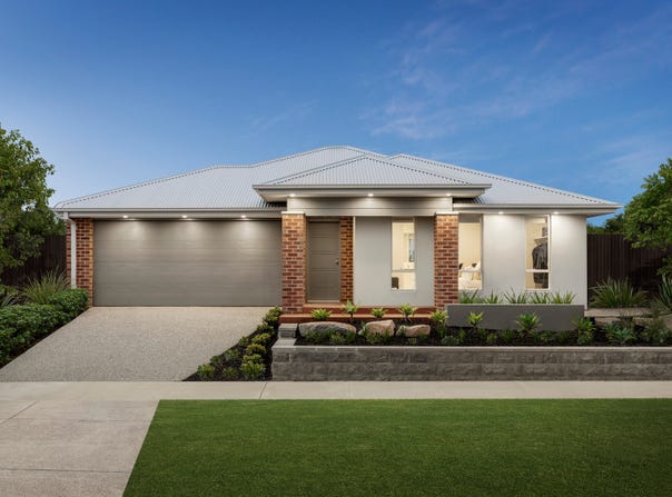18 Baroda Avenue, Clyde North, Vic 3978