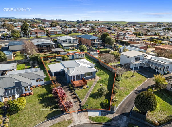 12 Highview Crescent, Devonport, Tas 7310
