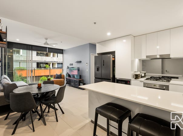 20301/37 Kyabra Street, Newstead, Qld 4006