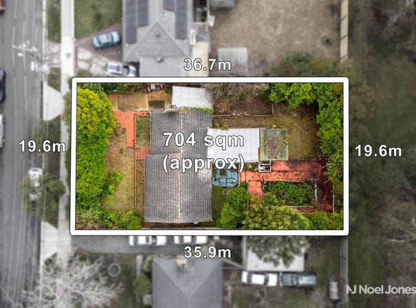 26 Dickson Crescent, Ringwood North, Vic 3134