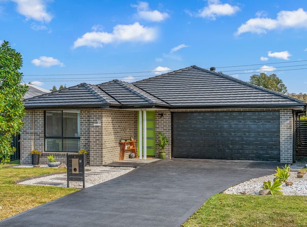 11 Conquest Close, Rutherford, NSW 2320