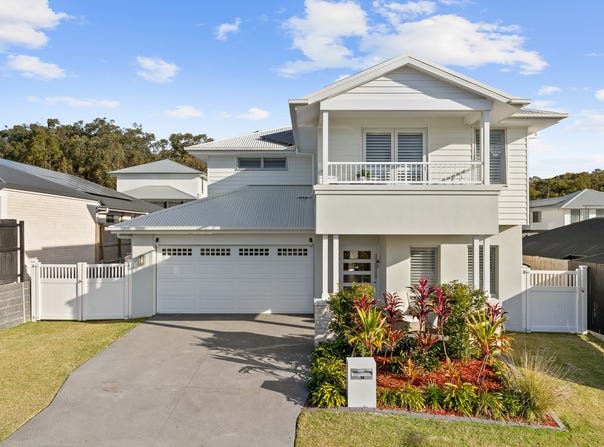 14 Brittle Street, Redland Bay, Qld 4165