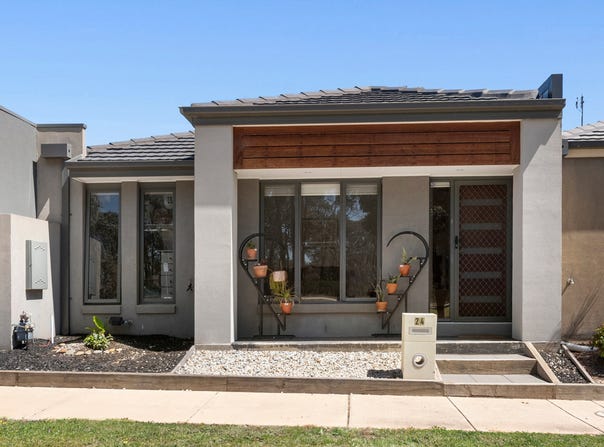 24 Whirrakee Parade, Huntly, Vic 3551