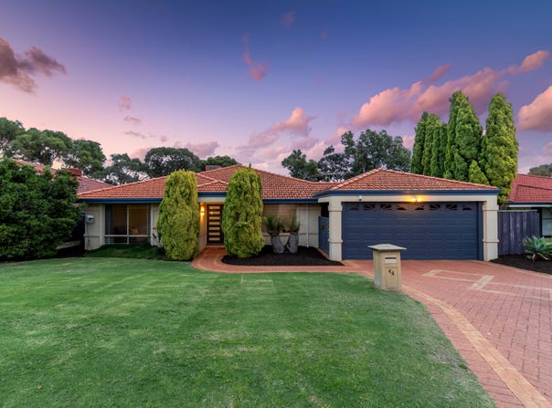 44 Brookway Retreat, Landsdale, WA 6065
